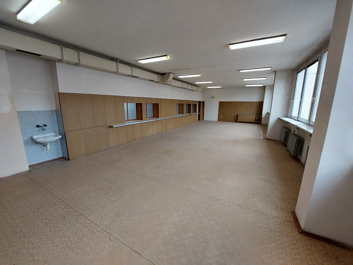 Pronájem kanceláře 101 m²